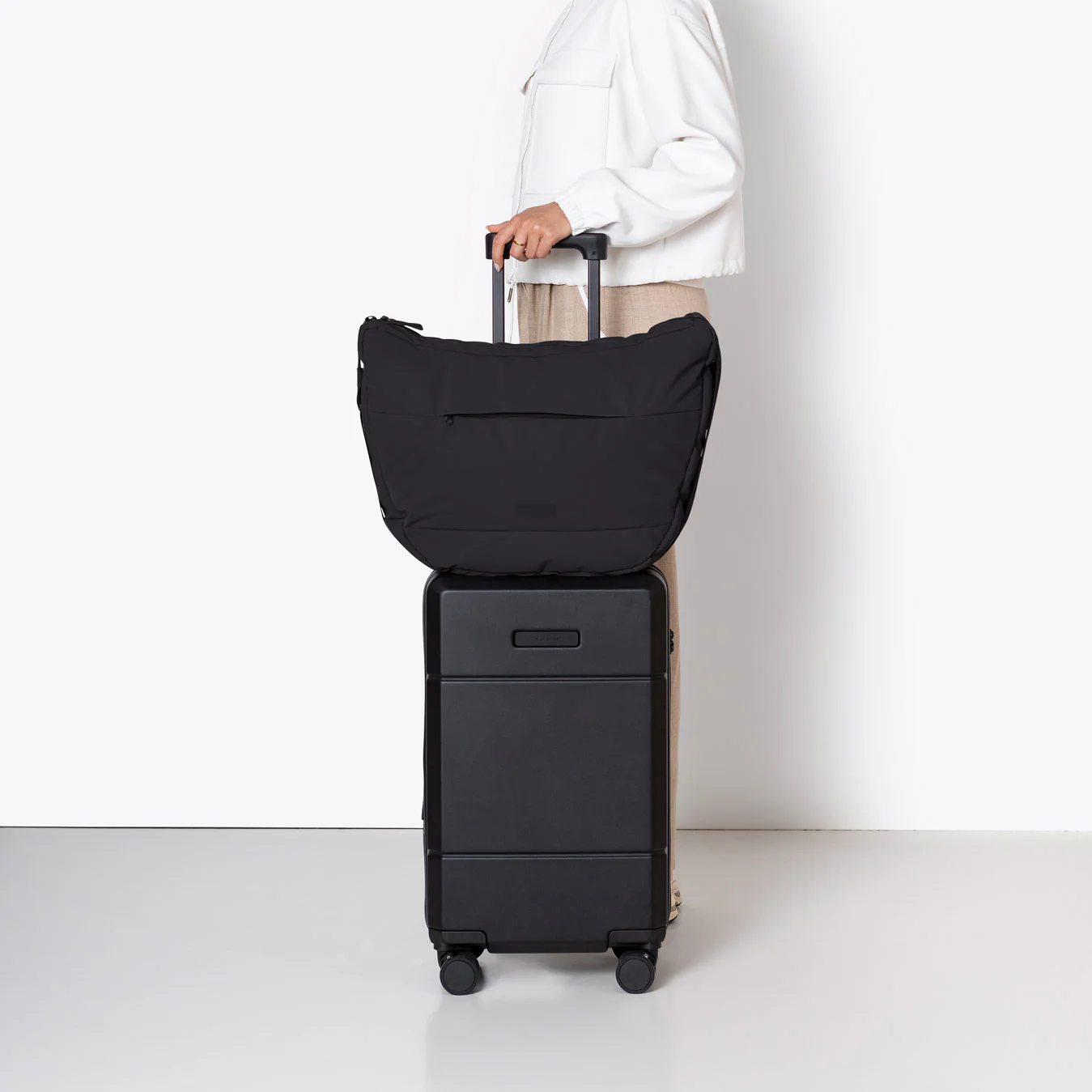 Adam Medium Bag - Image 17
