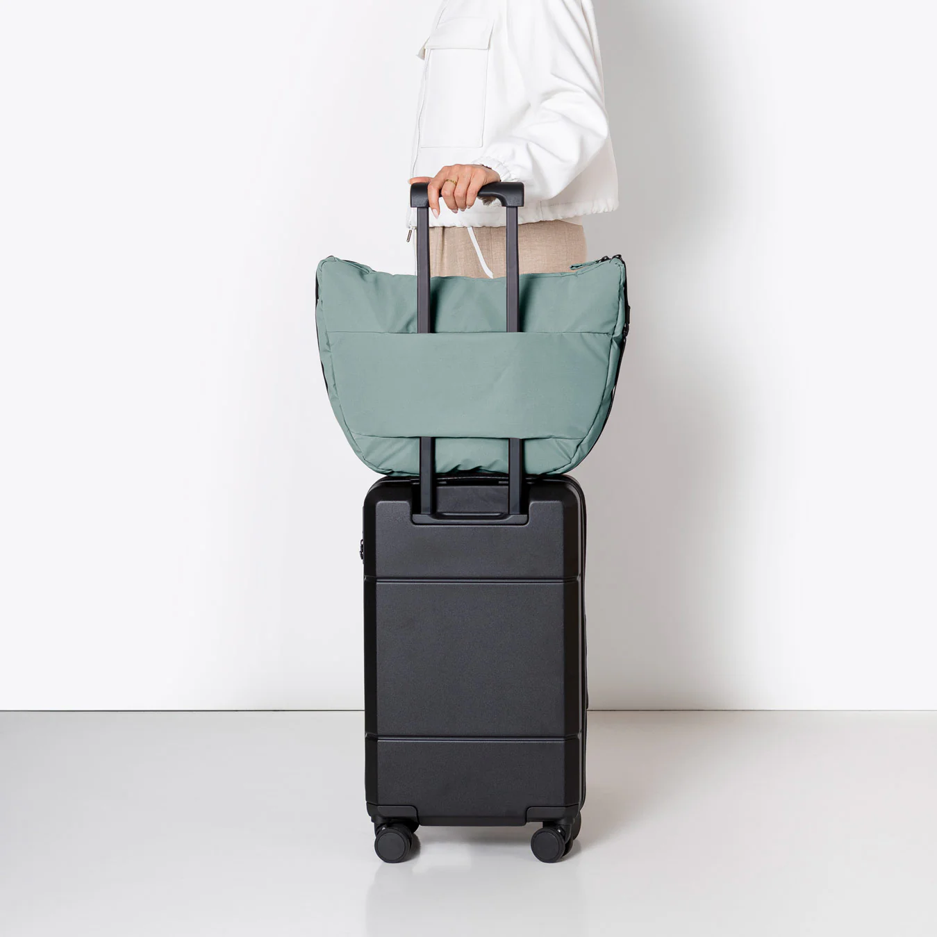Adam Medium Bag - Image 18