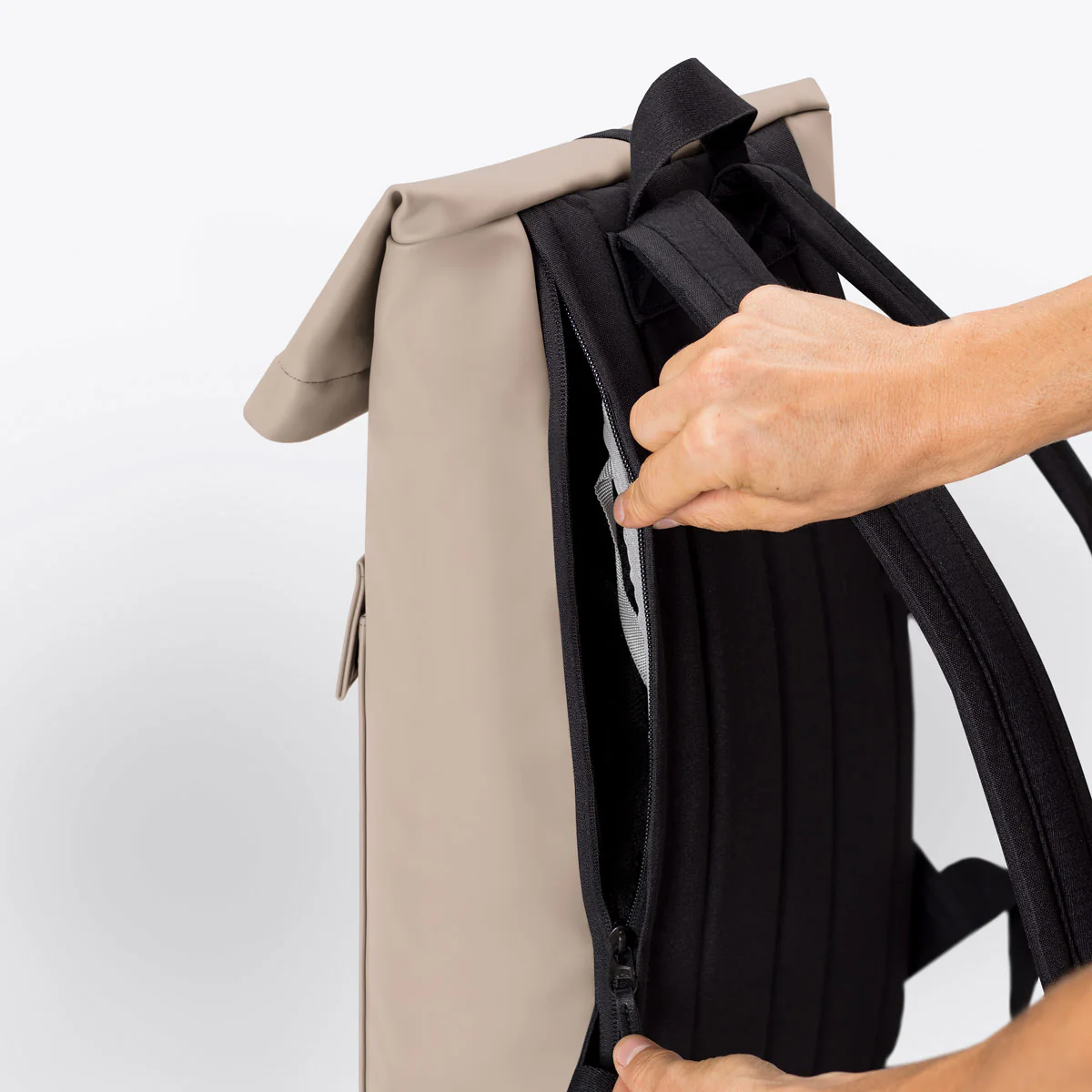 Jannik Medium Backpack - Image 7